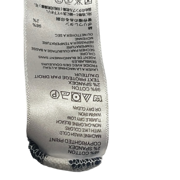 Tommy Bahama Knit Pullover 1/2 Zip Long Sleeve Blue White Stripe Floral Tropical - Picture 15 of 15